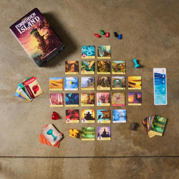 Gamewright - Forbidden Island - Cooperative Strategy Survival Board Game, 2-4 Players